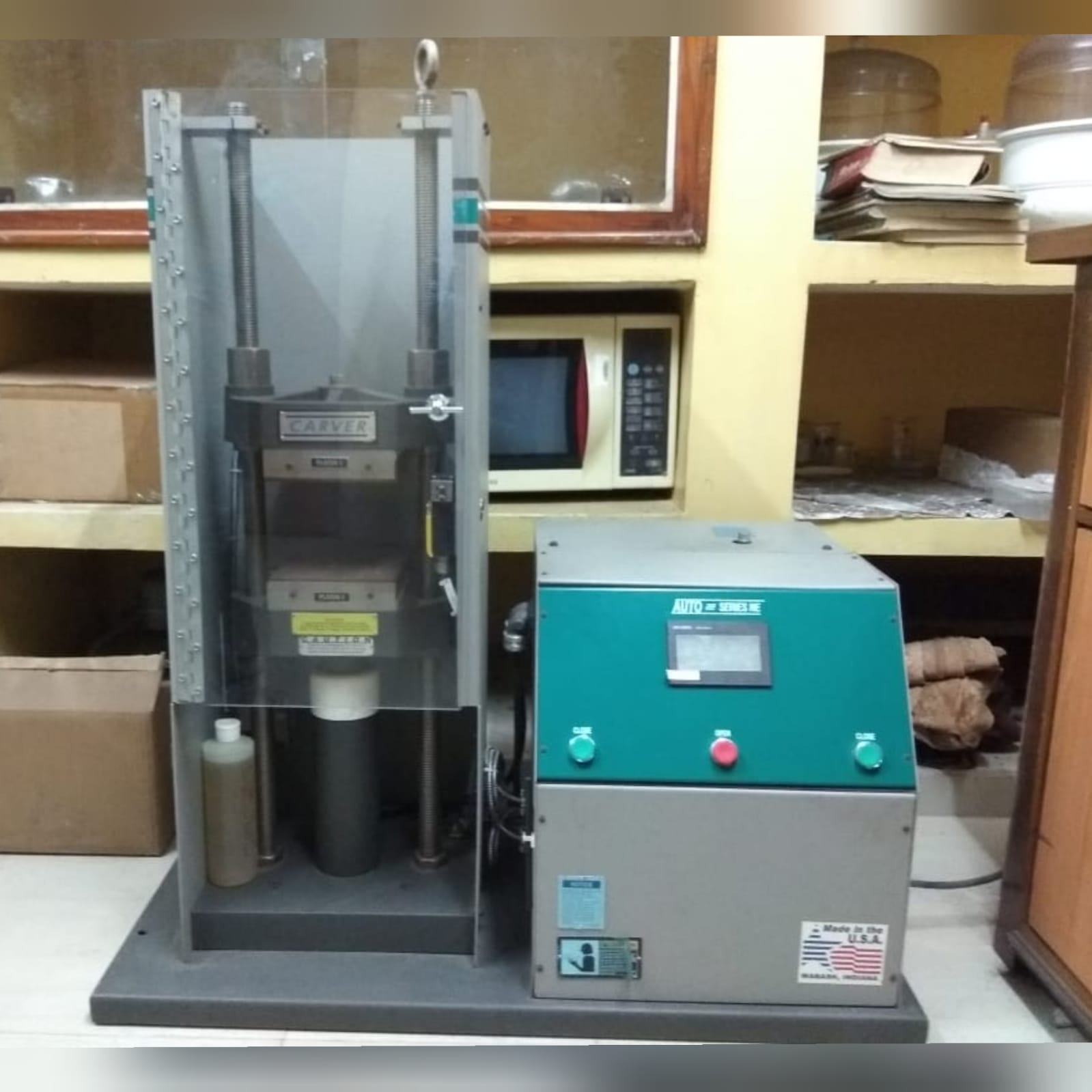 Table-top Hydraulic Press